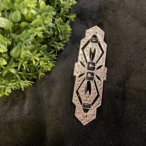 Vintage Art Deco style Brooch